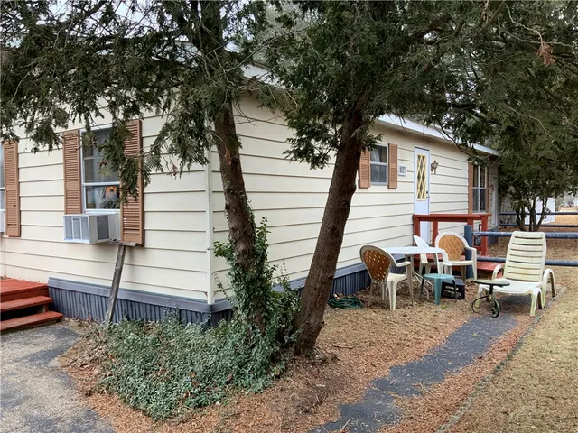 $140,000 | 58 Wright Way, Coventry, RI 02816