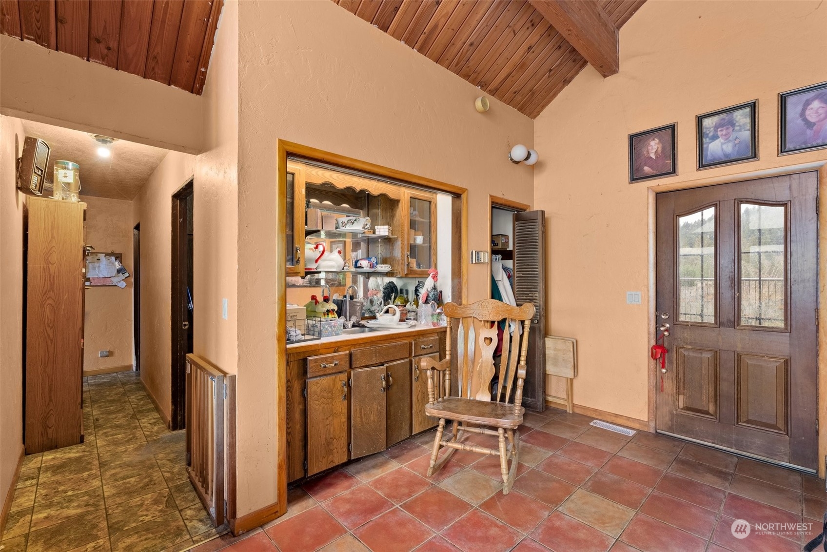 1609 South Bank Road Oakville, WA 98568 - Photo 9 of 40 Gallery Image 9