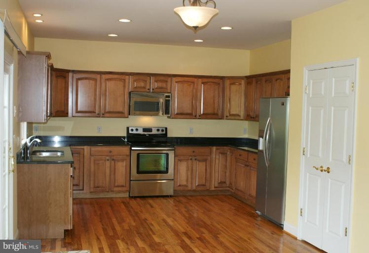 5002 Fawn Grove Road Pylesville, MD 21132 - Photo 2 of 26 Kitchen
