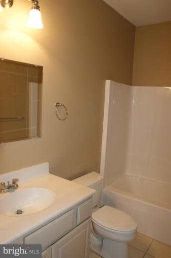 5002 Fawn Grove Road Pylesville, MD 21132 - Photo 8 of 26 Bath #2