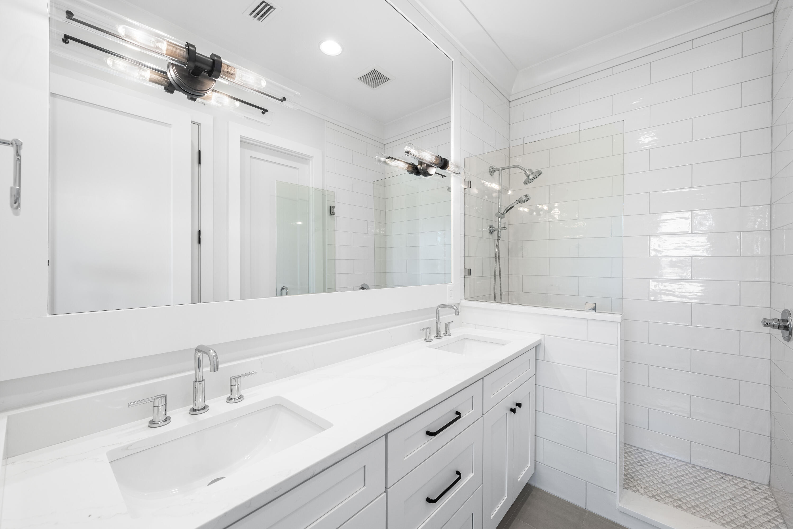 40 Casa Breeze Lane, Unit 40A Santa Rosa Beach, FL 32459 - Photo 23 of 39 Master Bathroom