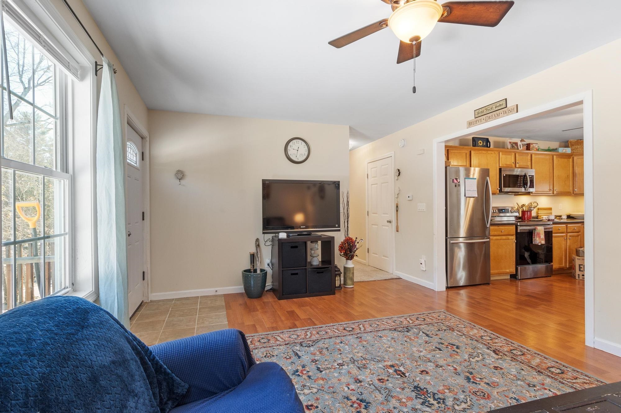 71 Windsor Way Barnstead, NH 03225 - Photo 8 of 36