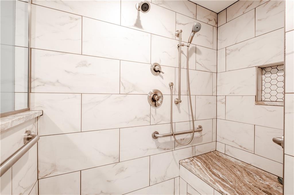 435 Pearce Road Pittsburgh, PA 15234 - Photo 18 of 25 a bathroom with a shower