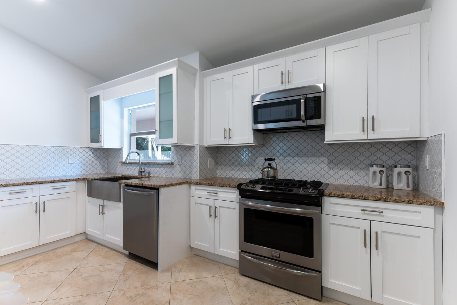 105 Eagleton Lane Palm Beach Gardens, FL 33418 - Photo 7 of 26 105 Eagleton Ln Palm Beach-large-024-030