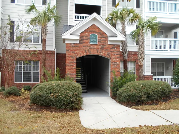 $1,750 | 45 Sycamore Avenue, Unit 1011, Charleston, SC 29407