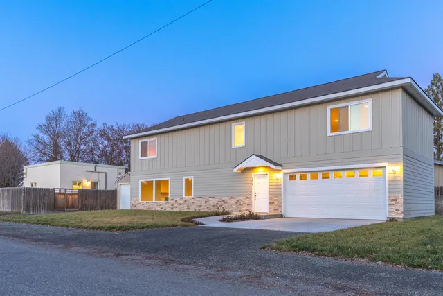 $525,000 | 101 South West Street, Unit 915 W MAIN AVE, Chewelah, WA 99109