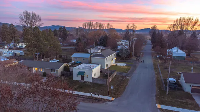 $525,000 | 101 South West Street, Unit 915 W MAIN AVE, Chewelah, WA 99109