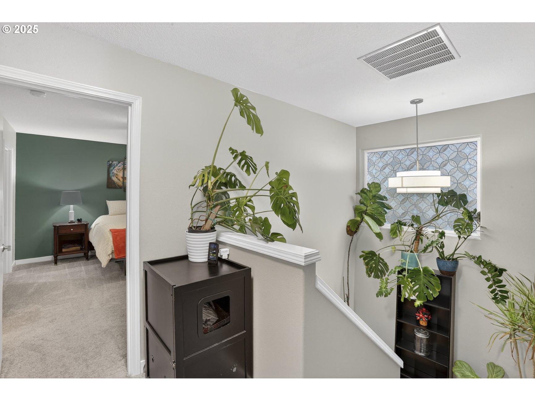 58939 Alexandra Lane St. Helens, OR 97051 - Photo 18 of 42 Staircase