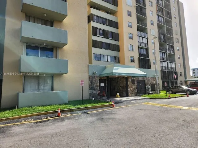 $280,000 | 5055 Northwest 7th Street, Unit 1003, Miami, FL 33126