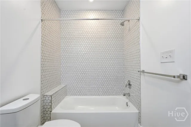 $889,000 | 101 West 51st Street, Savannah, GA 31405