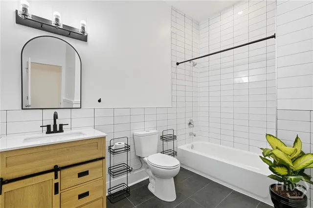 $889,000 | 101 West 51st Street, Savannah, GA 31405