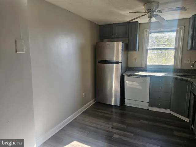 $950 | 2 Lange Street, Baltimore, MD 21224