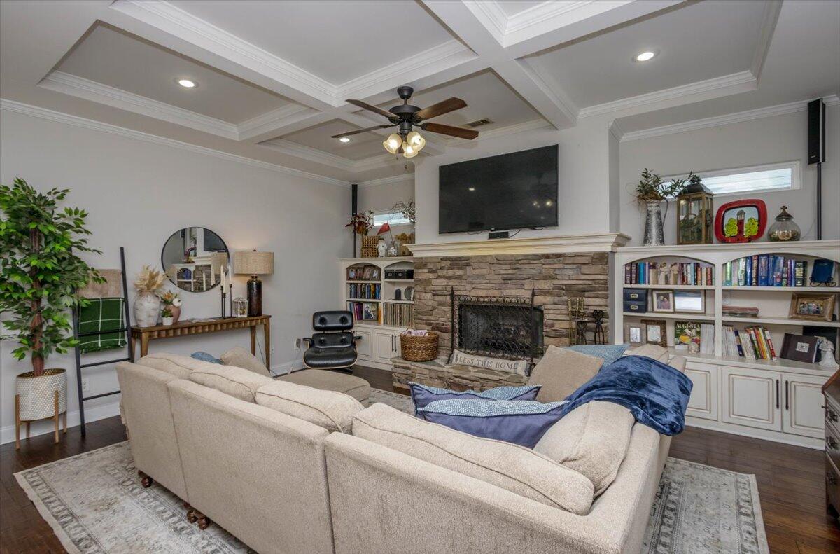 987 Mitchell Lane Evans, GA 30809 - Photo 16 of 75 16-GMDM20250928_7224