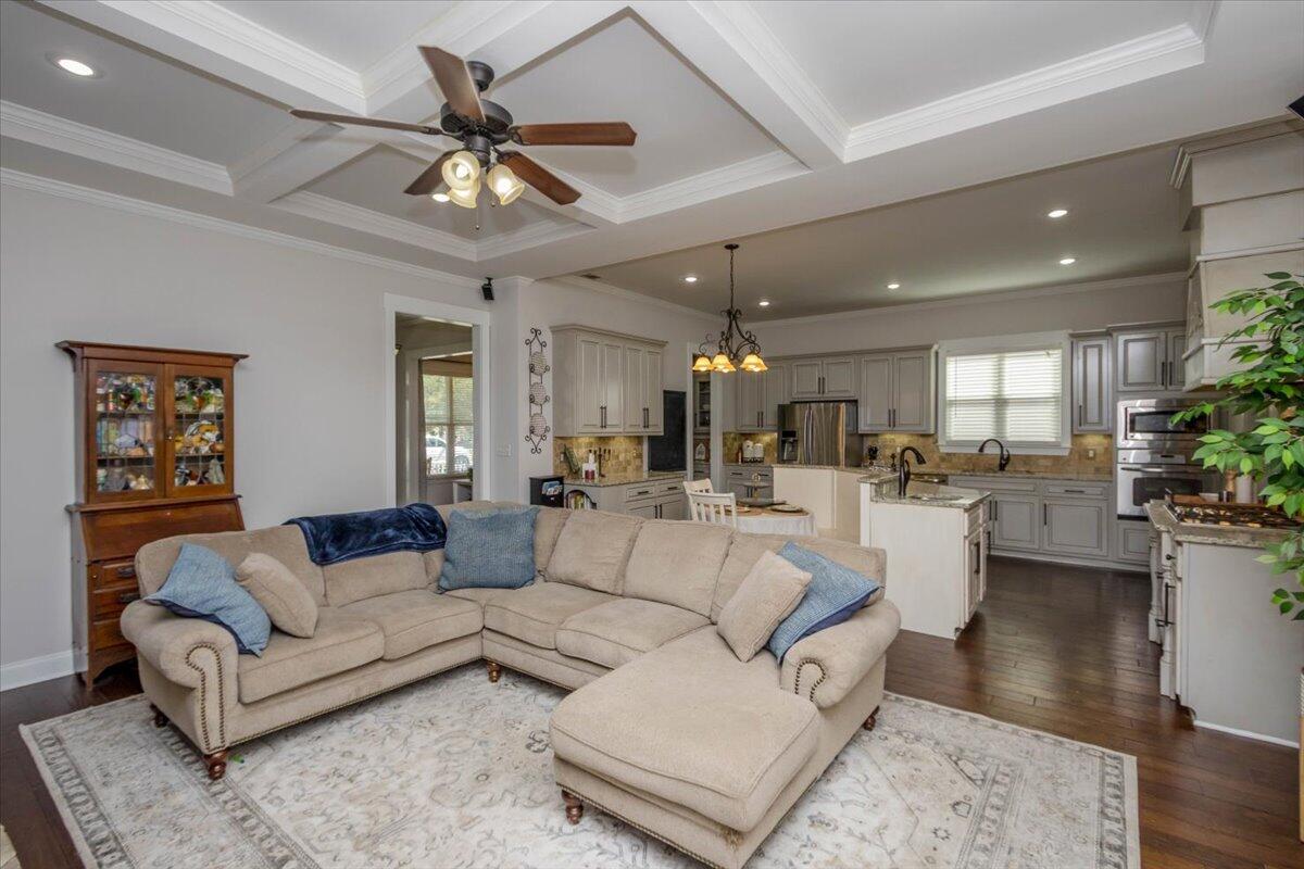 987 Mitchell Lane Evans, GA 30809 - Photo 18 of 75 18-GMDM20250928_7226