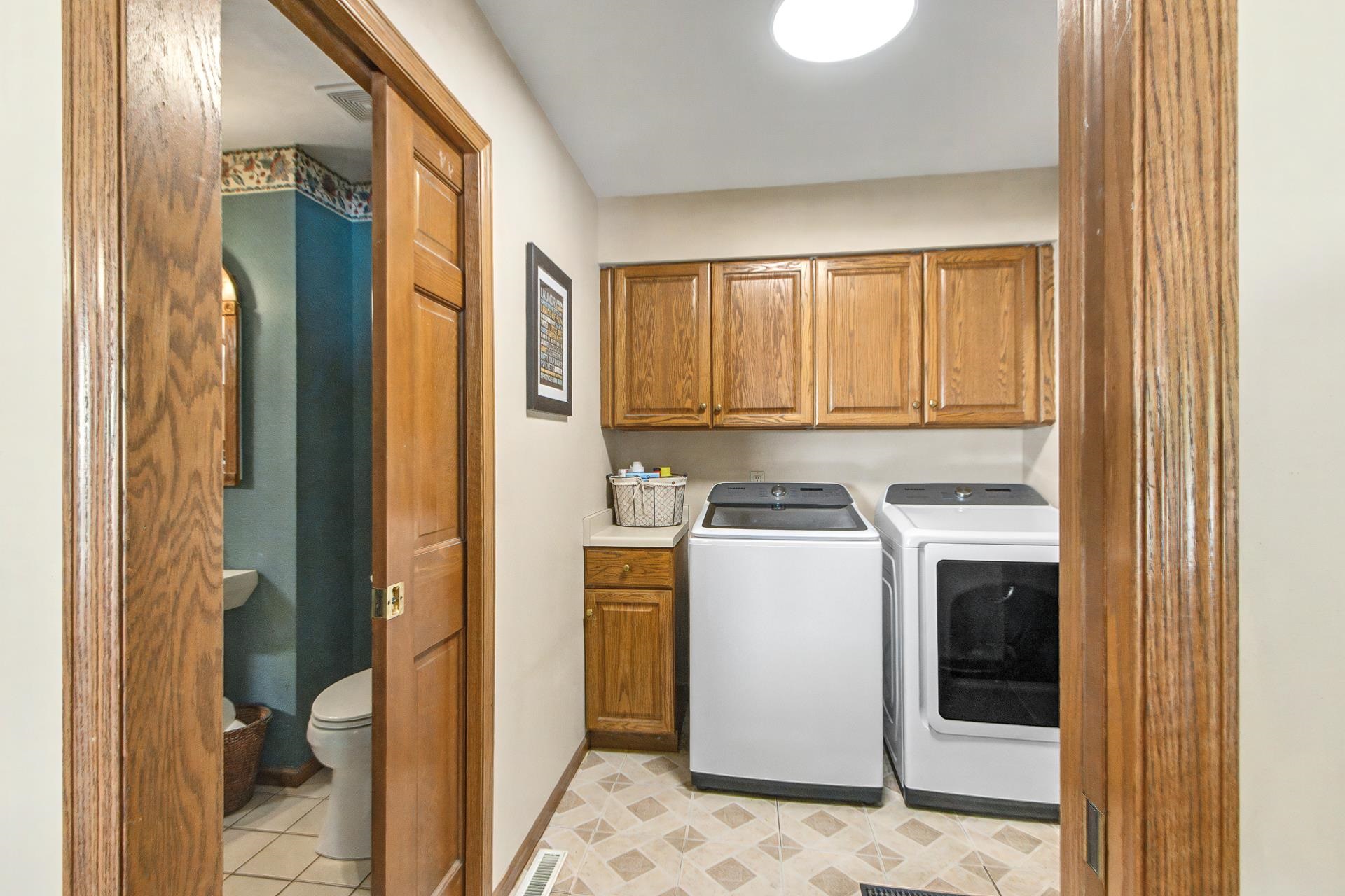 407 Fairbrook Court Waunakee, WI 53597 - Photo 34 of 85