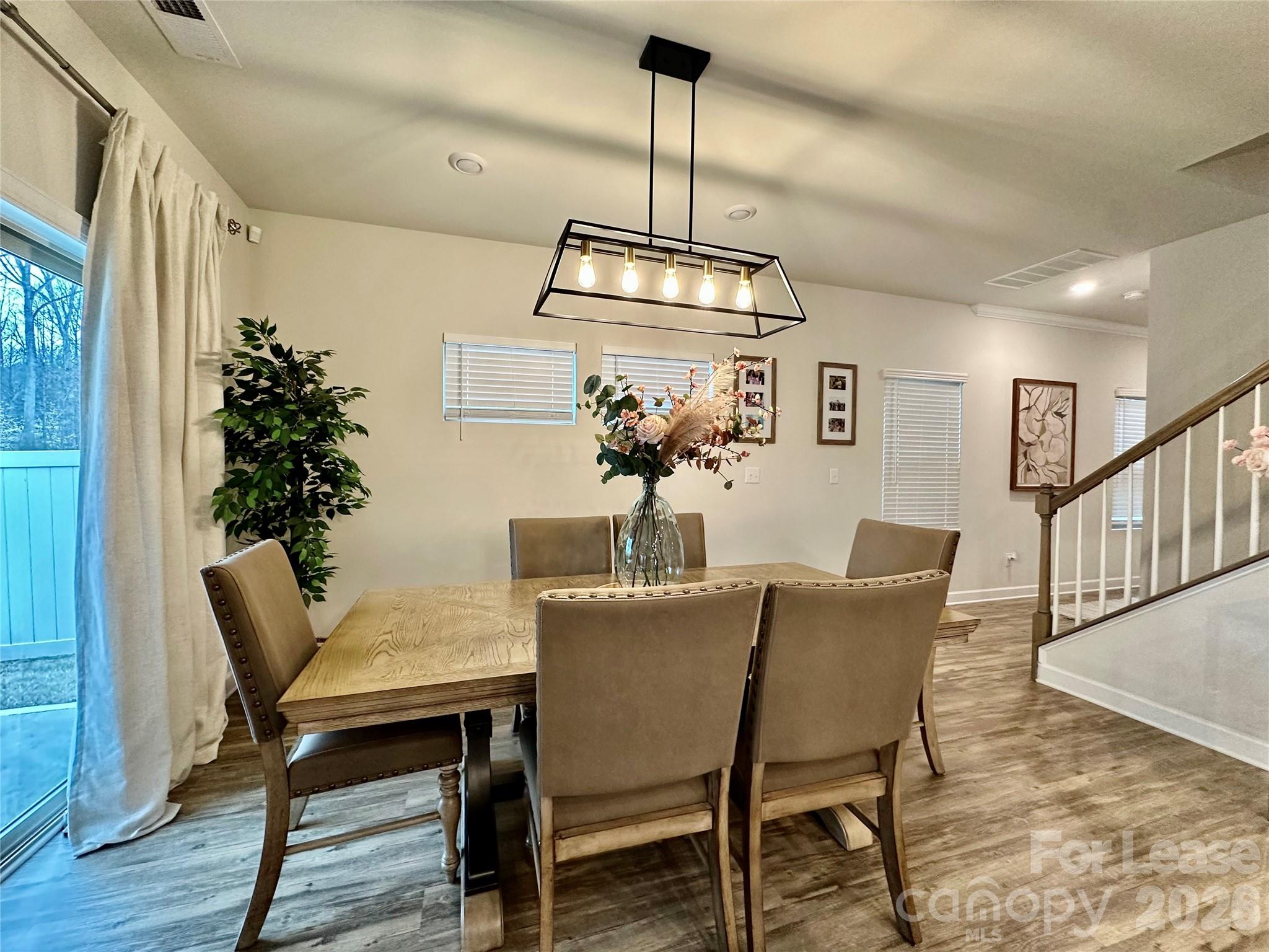 6212 Hailstone Road Charlotte, NC 28215 - Photo 9 of 42