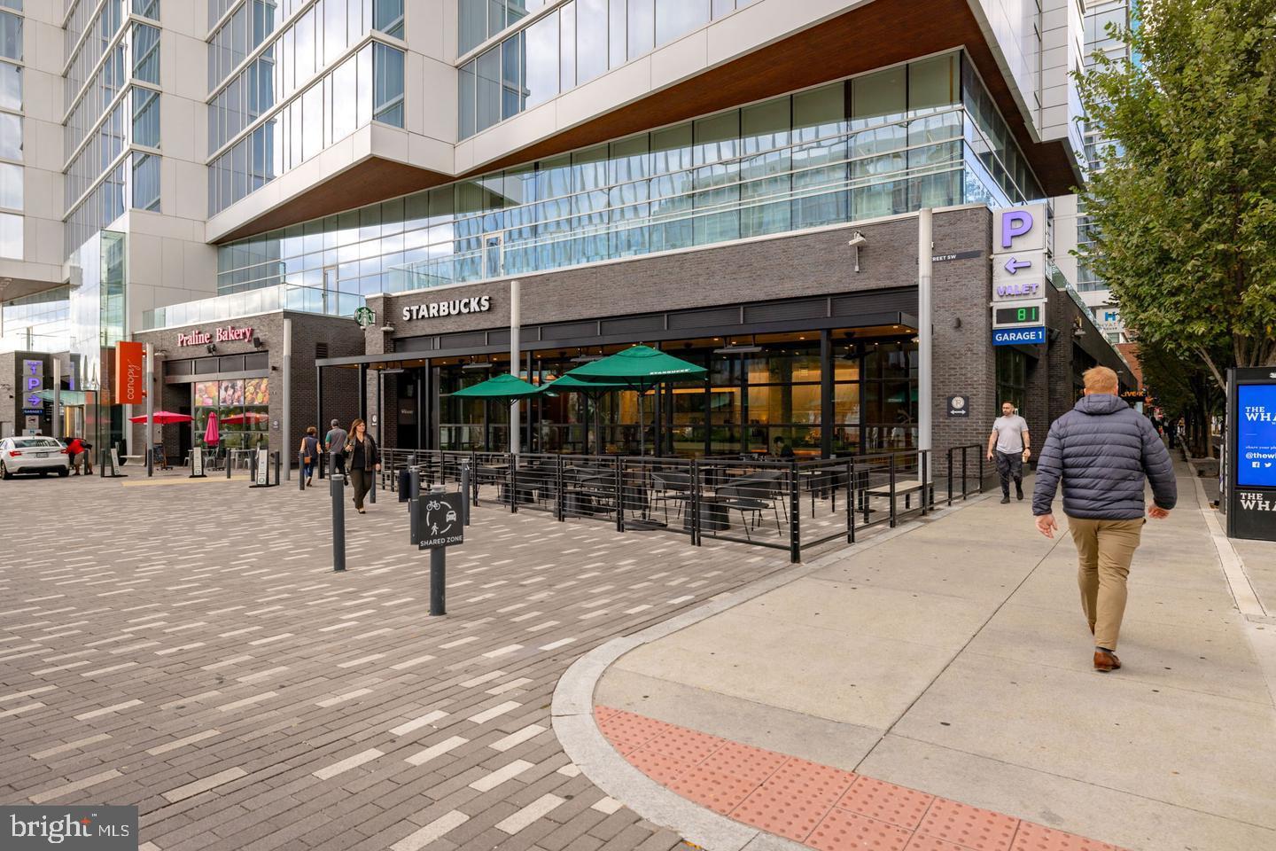 1435 4th Street Southwest, Unit B516 Washington, DC 20024 - Photo 32 of 42 Starbucks