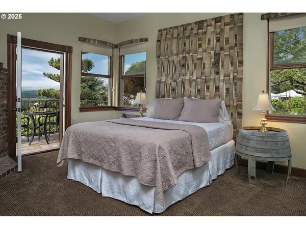 $4,995,000 | 10660 Southwest Youngberg Hill Road, McMinnville, OR 97128