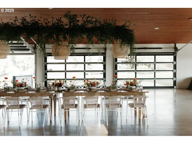 a view of outdoor space and city view