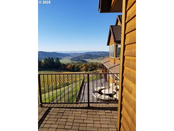 $4,995,000 | 10660 Southwest Youngberg Hill Road, McMinnville, OR 97128