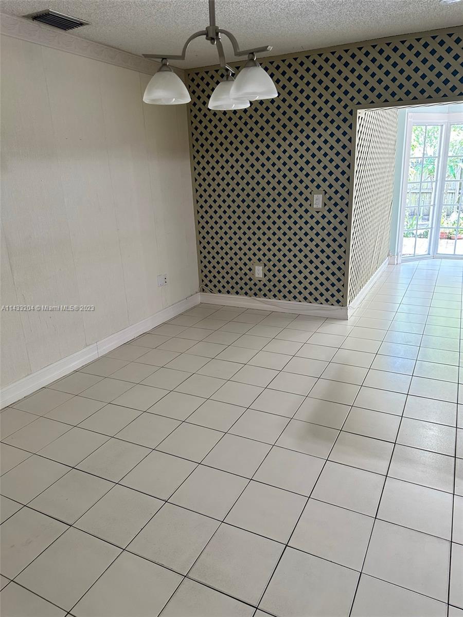 9110 Southwest 9th Terrace, Unit 9110 Miami, FL 33174 - Photo 8 of 17