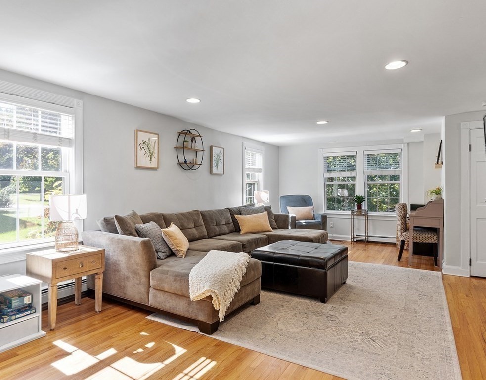 169 Tahattawan Road Littleton, MA 01460 - Photo 17 of 41 Gallery Image 17