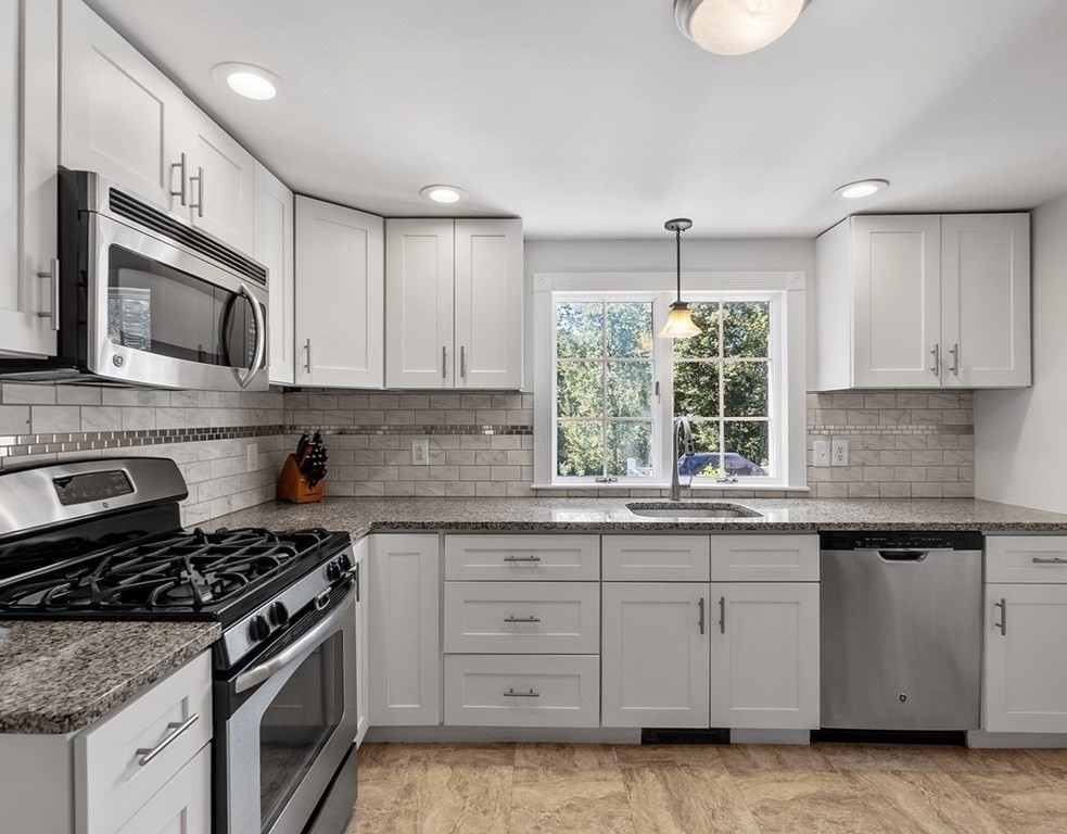 169 Tahattawan Road Littleton, MA 01460 - Photo 8 of 41 Gallery Image 8