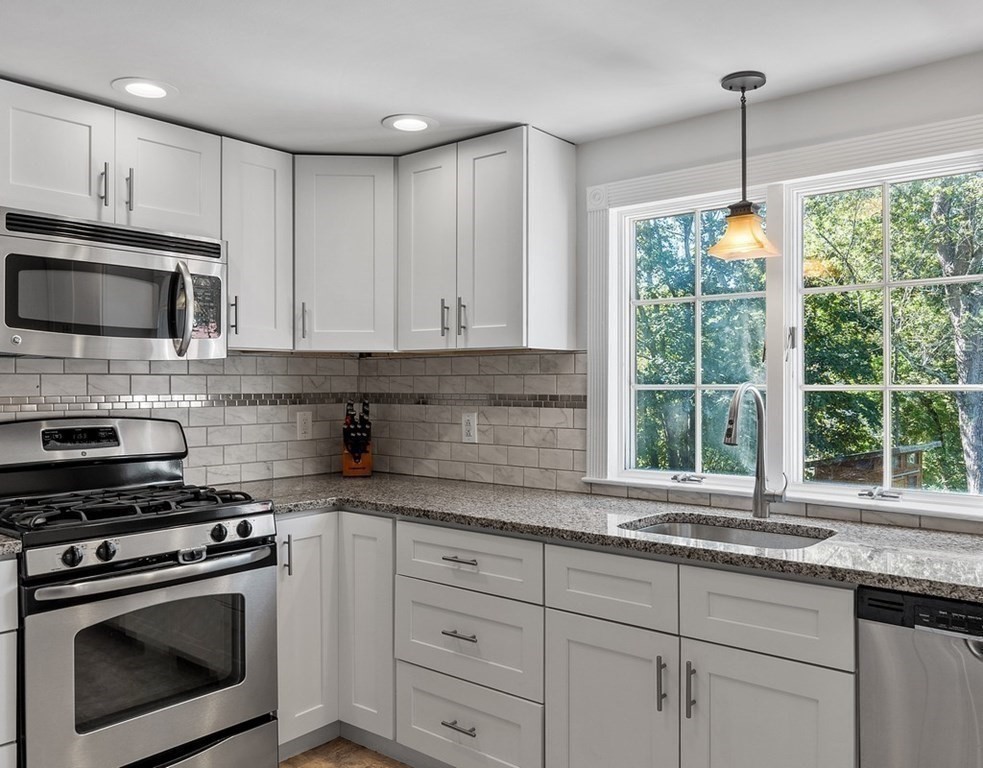 169 Tahattawan Road Littleton, MA 01460 - Photo 9 of 41 Gallery Image 9