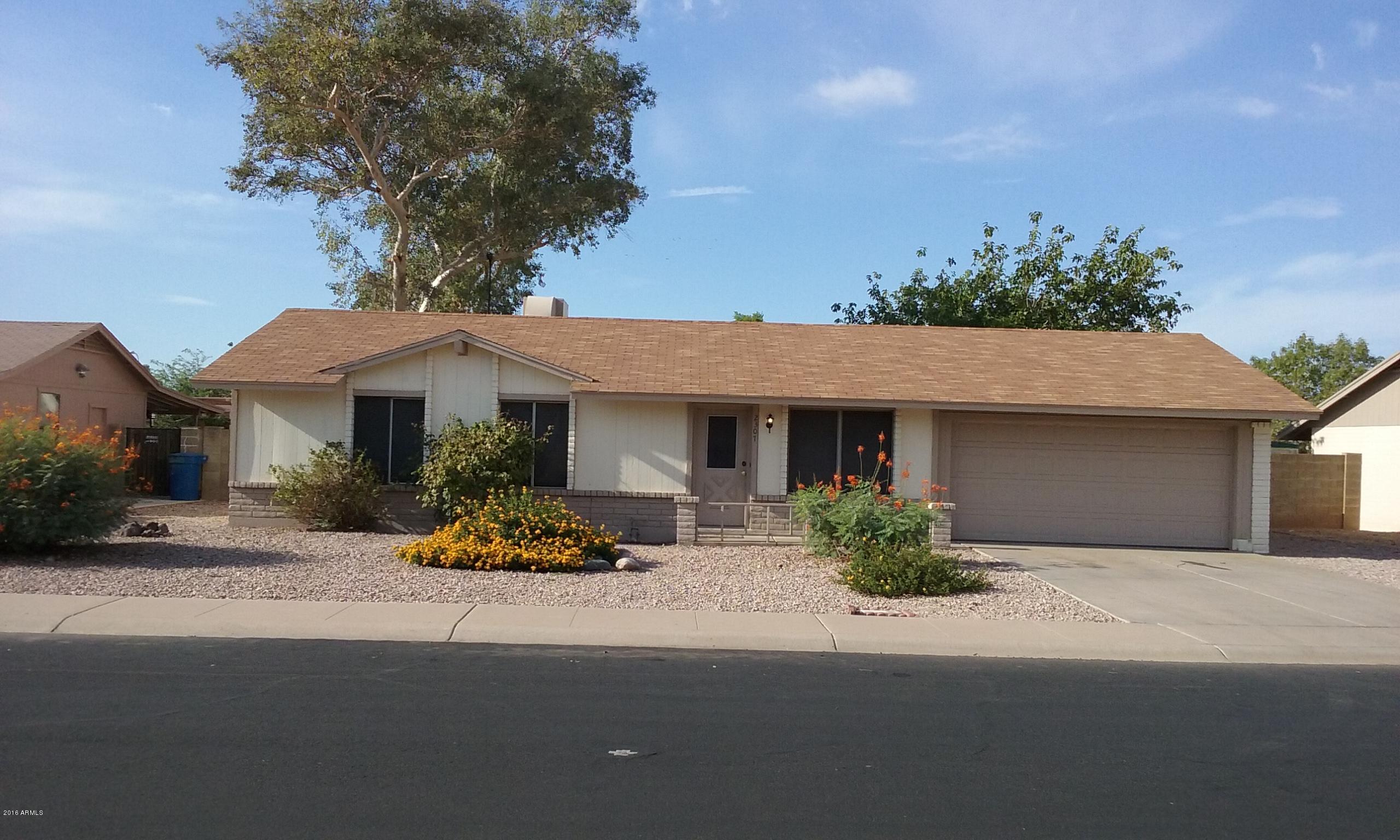 2307 East Butler Street Chandler, AZ 85225 - Photo 2 of 12 2016-07-19 08.00.21