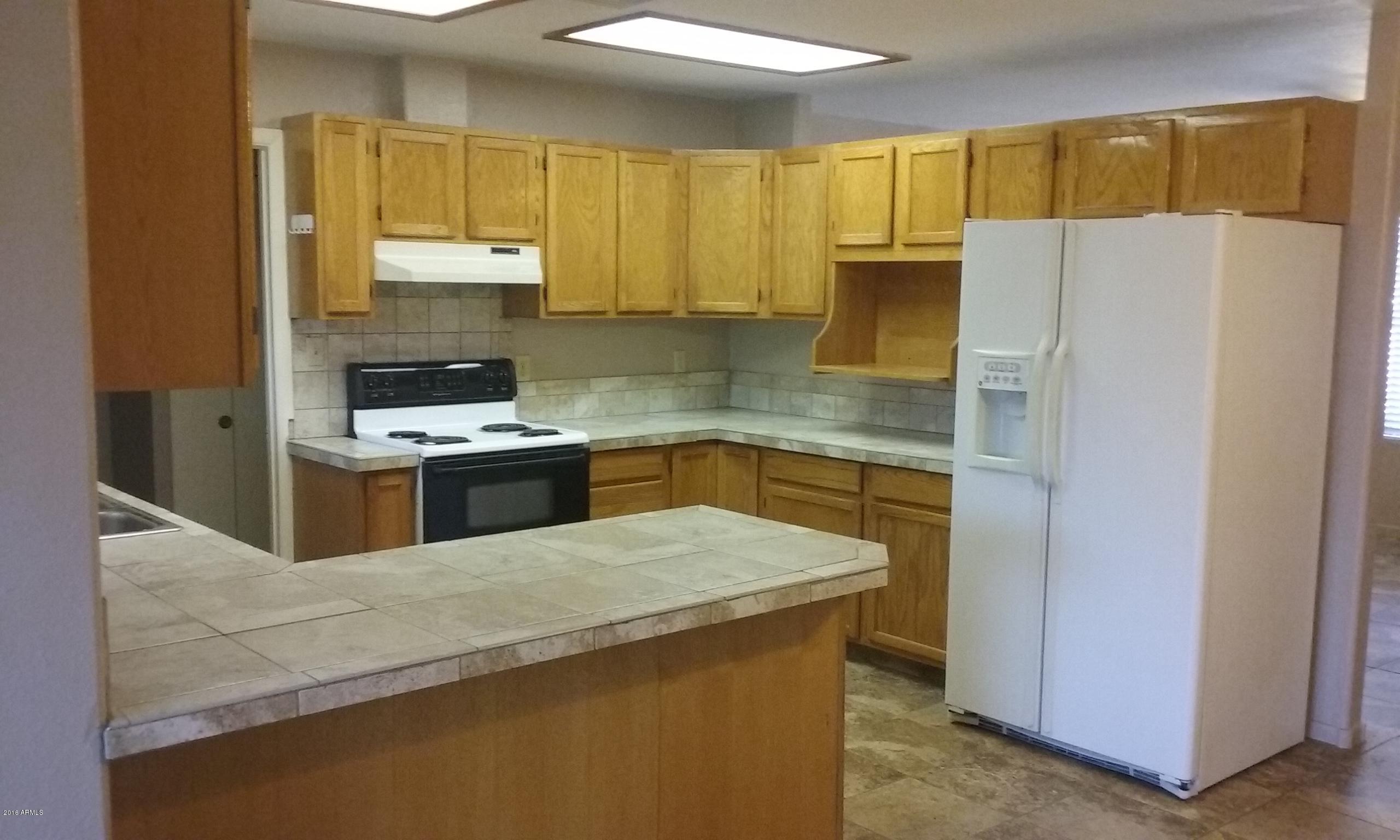 2307 East Butler Street Chandler, AZ 85225 - Photo 7 of 12 2016-07-22 13.01.52