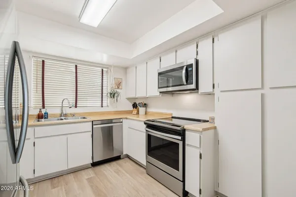 $330,000 | 534 West Harvard Drive, Tempe, AZ 85283