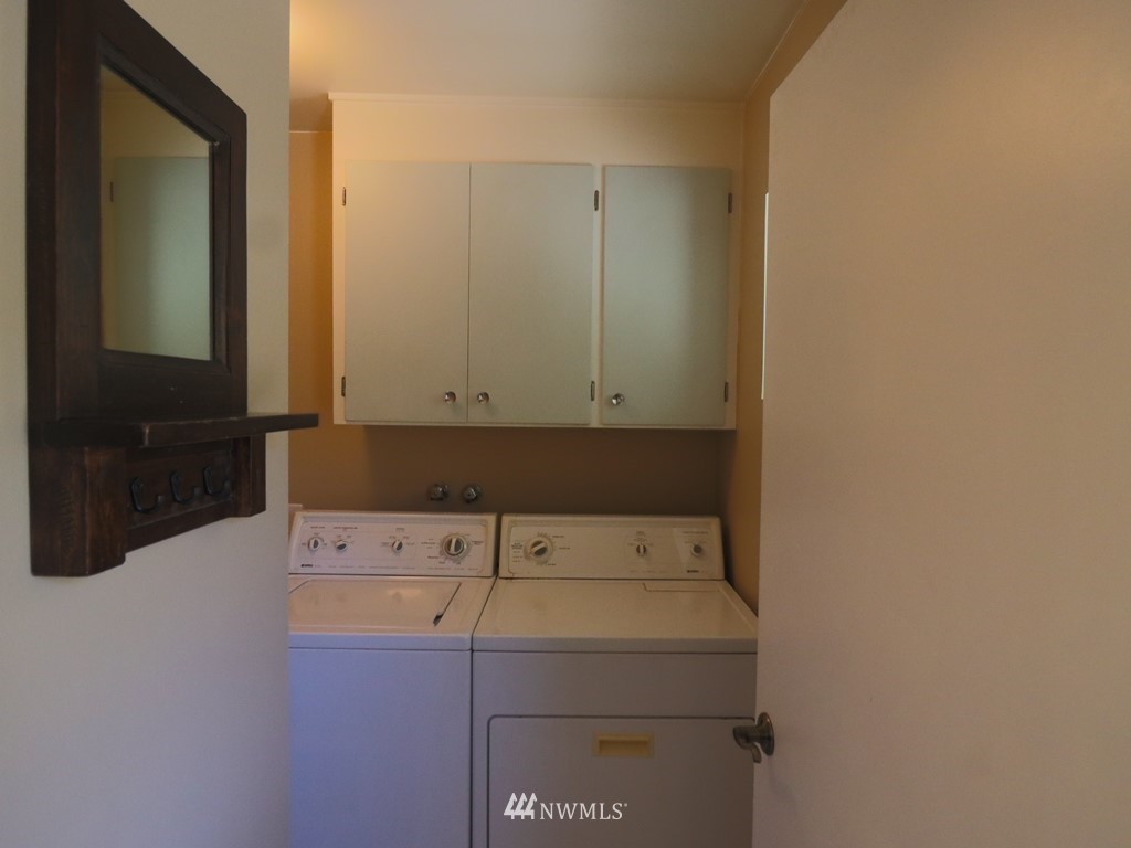 5241 Squilchuck Road Wenatchee, WA 98801 - Photo 12 of 35 Gallery Image 12