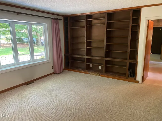 $325,000 | 117 Fleming Drive, Durham, NC 27712