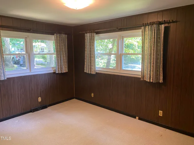 $325,000 | 117 Fleming Drive, Durham, NC 27712