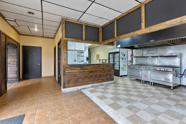 $830,000 | 700 Northwest Highway, Fox River Grove, IL 60021