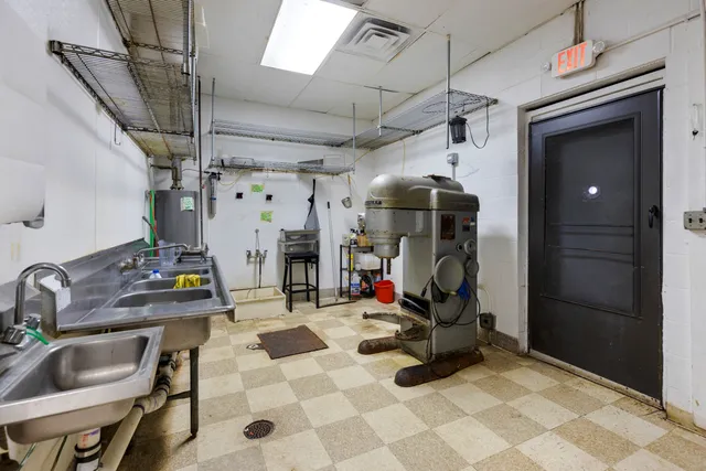 $830,000 | 700 Northwest Highway, Fox River Grove, IL 60021