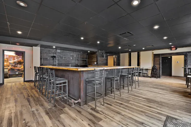 $830,000 | 700 Northwest Highway, Fox River Grove, IL 60021