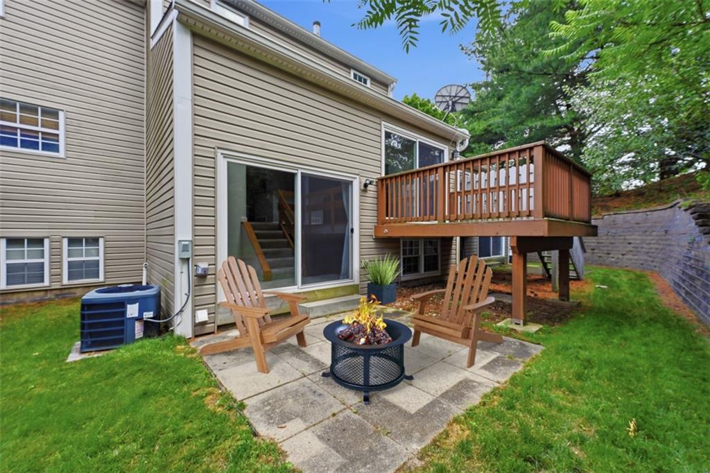 2736 Meadowcrest Court Wexford, PA 15090 - Photo 26 of 32