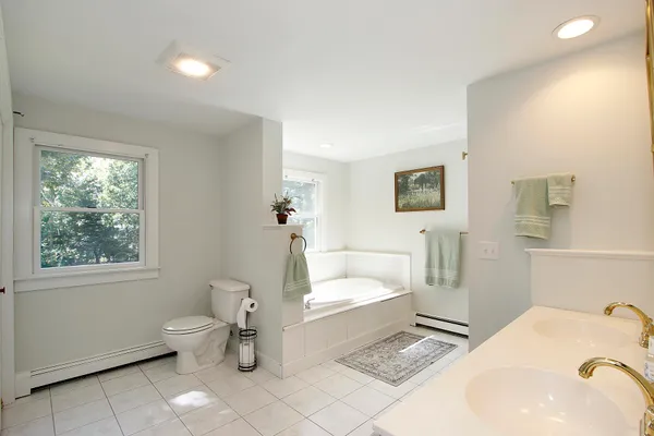 $1,100,000 | 70 Deerfield Lane, Eastham, MA 02642