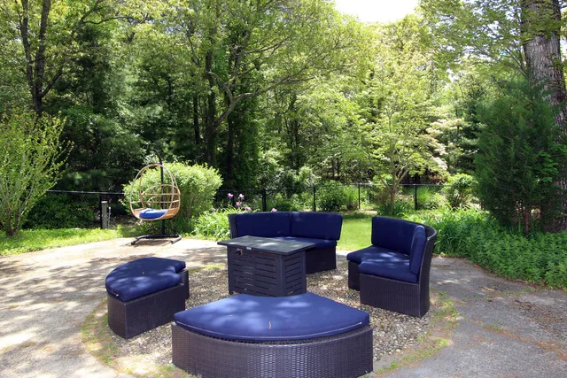 $1,155,000 | 70 Deerfield Lane, Eastham, MA 02642