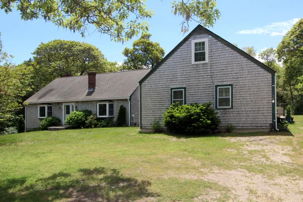 $1,100,000 | 70 Deerfield Lane, Eastham, MA 02642