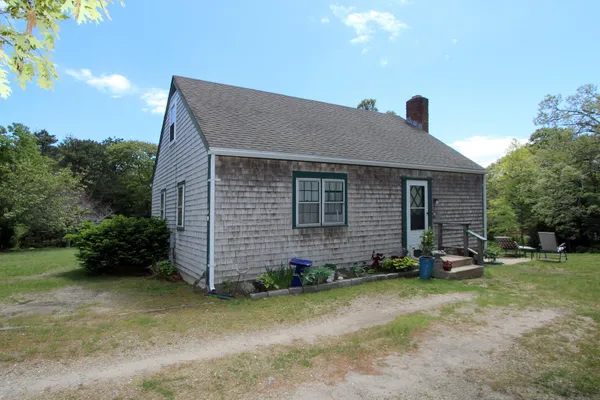 $1,100,000 | 70 Deerfield Lane, Eastham, MA 02642
