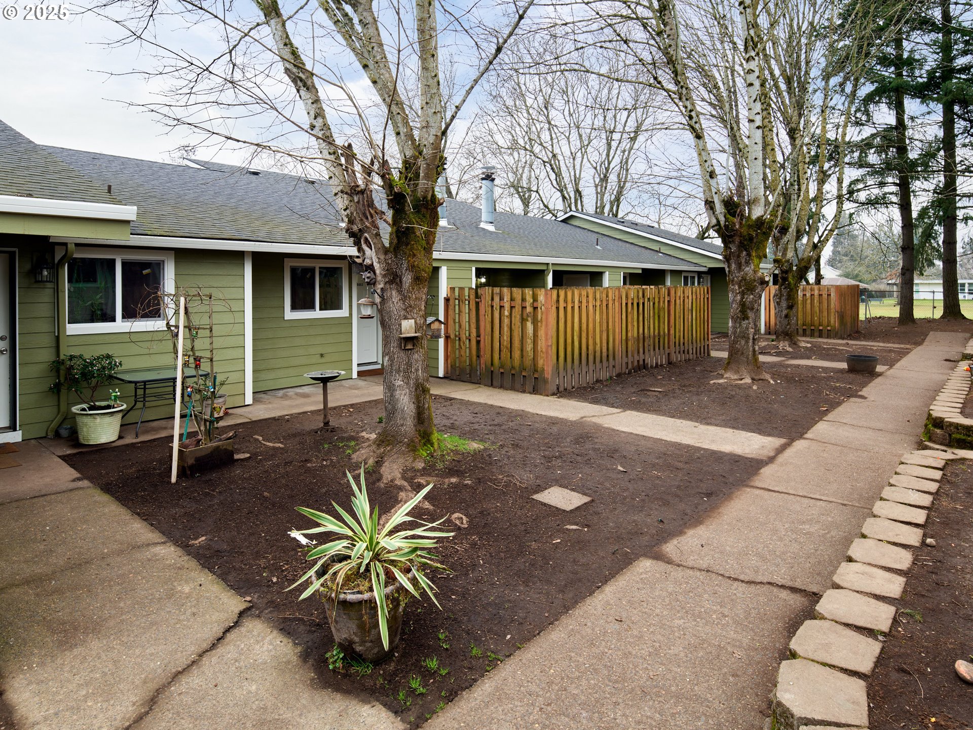 9001 Southeast Clackamas Road Clackamas, OR 97015 - Photo 1 of 14