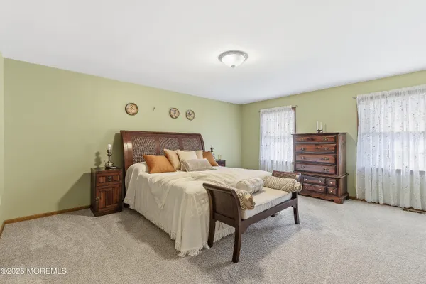 $599,000 | 109 Foxhollow Drive, Lanoka Harbor, NJ 08734