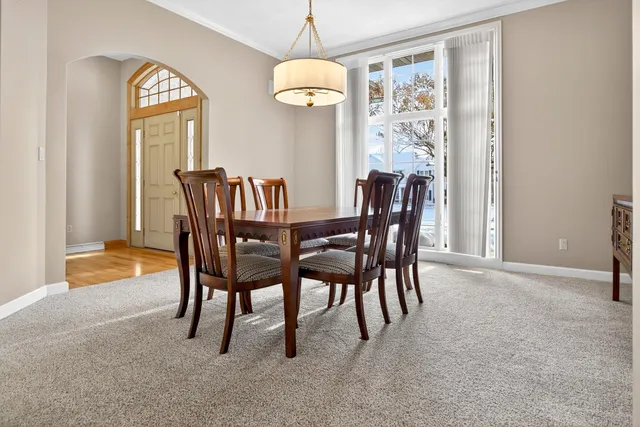 $899,900 | 4351 North Sugar Maple Lane, Appleton, WI 54913