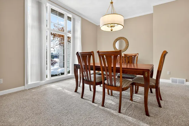 $899,900 | 4351 North Sugar Maple Lane, Appleton, WI 54913