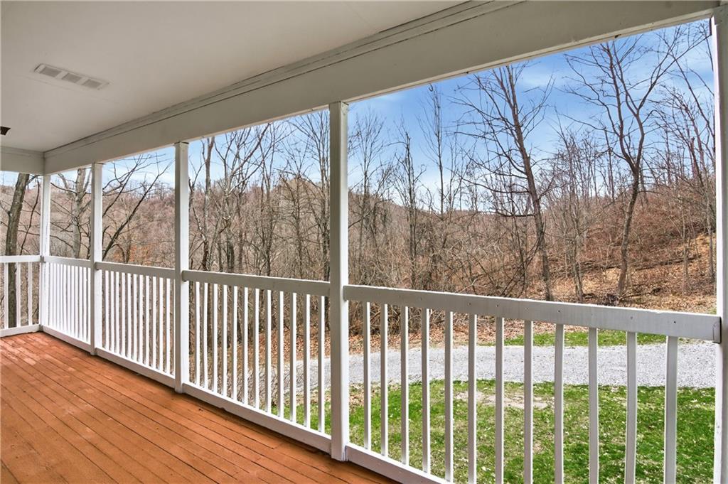 124 Middle Road Industry, PA 15052 - Photo 11 of 32