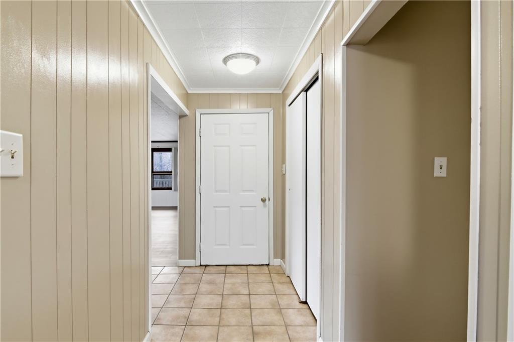 124 Middle Road Industry, PA 15052 - Photo 15 of 32