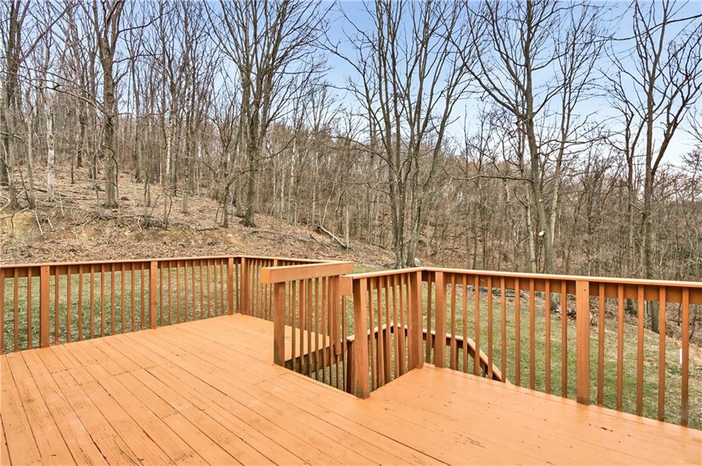124 Middle Road Industry, PA 15052 - Photo 21 of 32