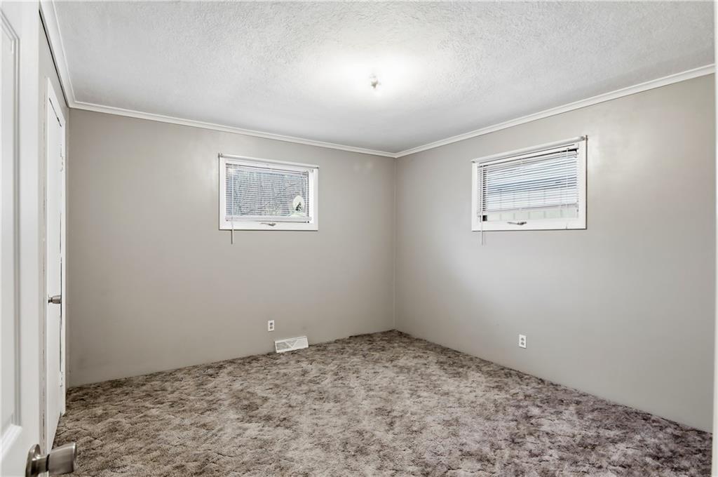 124 Middle Road Industry, PA 15052 - Photo 25 of 32